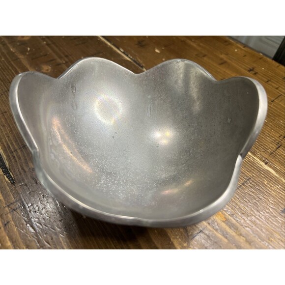 Towle Pintel Collection Abstract Deco Candy Nuts Aluminum 5" Silver Party Bowl - Picture 1 of 4